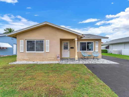 Villa in Tamarac, Broward County