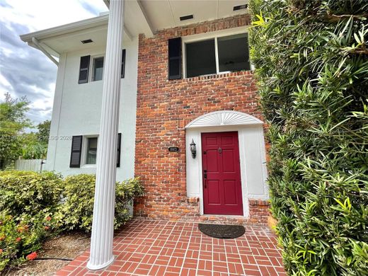 Şehir evi  Pinecrest, Miami-Dade County