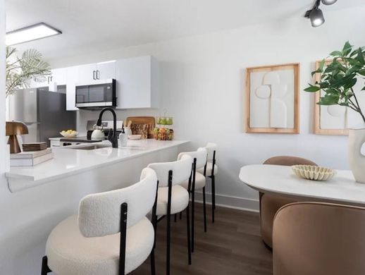 Complexes résidentiels à West Palm Beach, Comté de Palm Beach