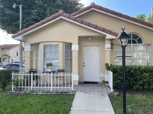 Таунхаус, Майами, Miami-Dade County