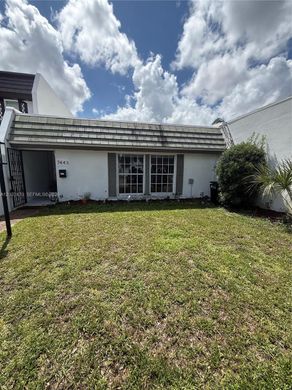Villa Miami Lakes, Miami-Dade County