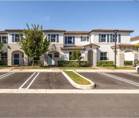 Dom miejski w North Miami, Miami-Dade County