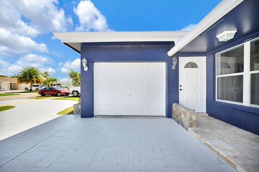 Villa in Sunrise, Broward County