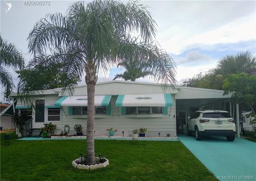 ‏בית בעיר ב  Port Saint Lucie, Saint Lucie County