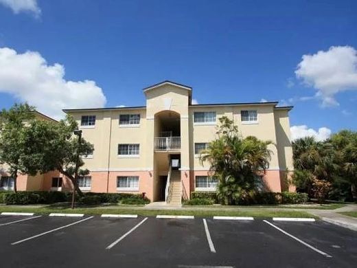 مجمع شقق ﻓﻲ Hollywood, Broward County