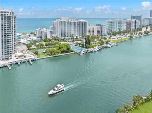 Kamienica w Miami Beach, Miami-Dade County
