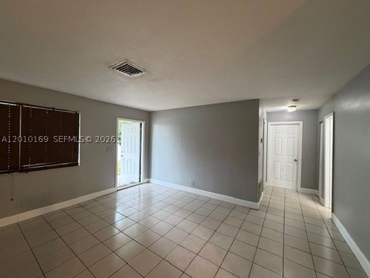 Complexos residenciais - Lauderhill, Broward County