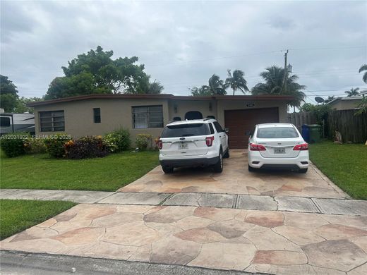 Villa - Margate, Broward County