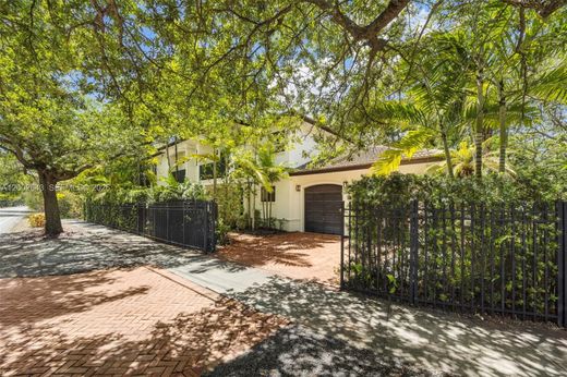 Villa in Coconut Grove, Miami-Dade