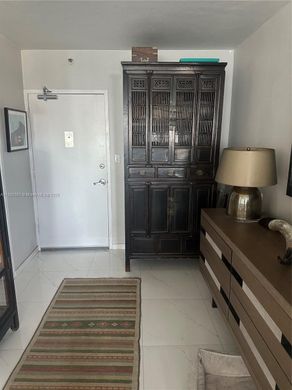 콘도미니엄 / Miami Beach, Miami-Dade County