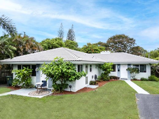 Residential complexes in Oakland Park, Broward County