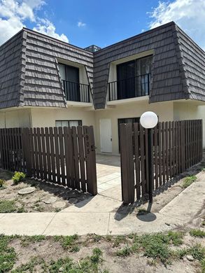 Townhouse - West Palm Beach, Palm Beach County