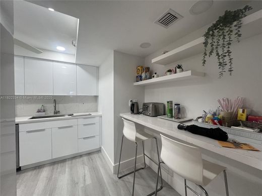 Kamienica w Lauderdale-by-the-Sea, Broward County