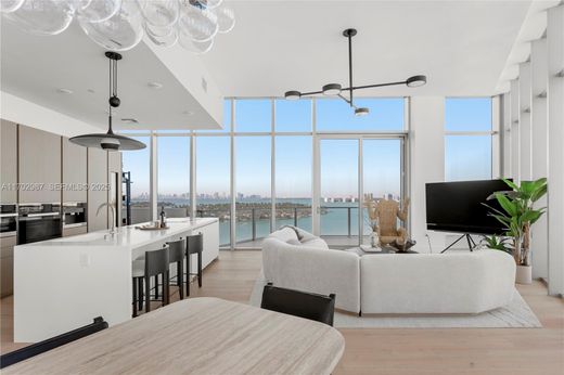 Kamienica w Miami Beach, Miami-Dade County