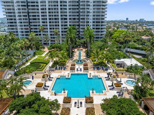 Residential complexes in Aventura, Miami-Dade
