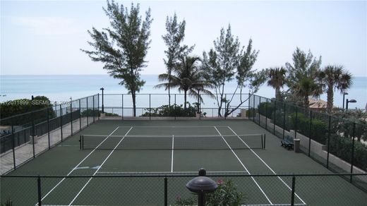 Complesso residenziale a Hallandale Beach, Broward County
