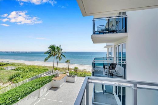 Boca Raton, Palm Beach Countyのアパートメント・コンプレックス