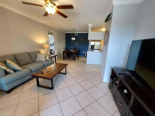Residential complexes in West Palm Beach, Palm Beach