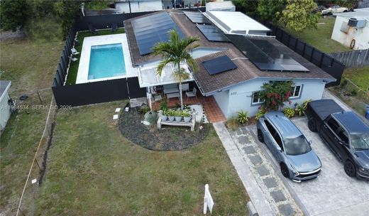 Villa - Hollywood, Broward County