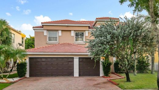 Villa in Pembroke Pines, Broward County