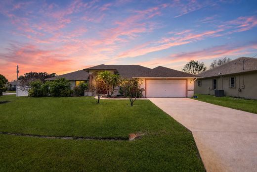 Villa in Port Saint Lucie, Saint Lucie County