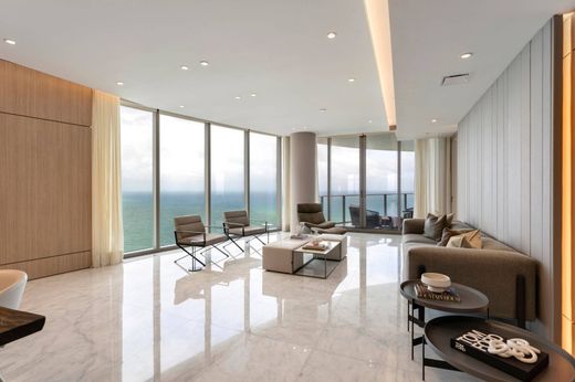Residential complexes in Sunny Isles Beach, Miami-Dade