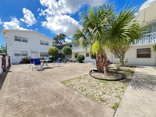 Appartementencomplex in Hallandale Beach, Broward County