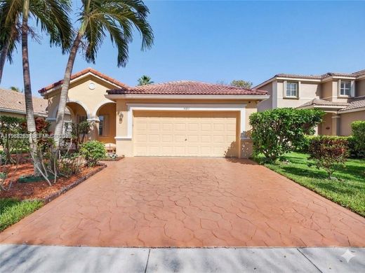 Villa in Weston, Broward County