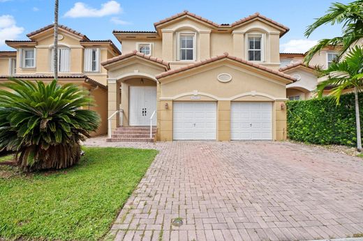 Townhouse - Doral, Miami-Dade County