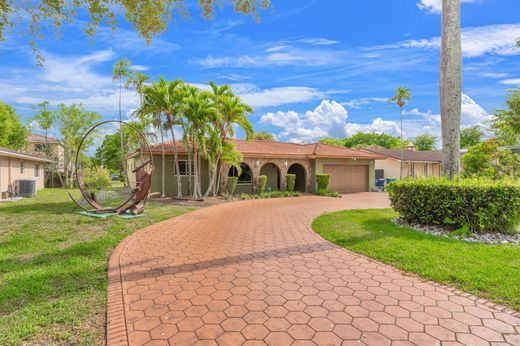 Вилла, Miami Gardens, Miami-Dade County