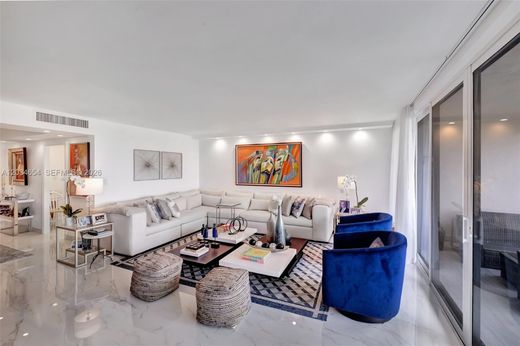 Residential complexes in Miami, Miami-Dade