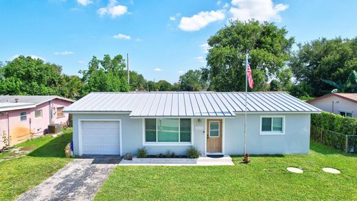 Villa - Hollywood, Broward County