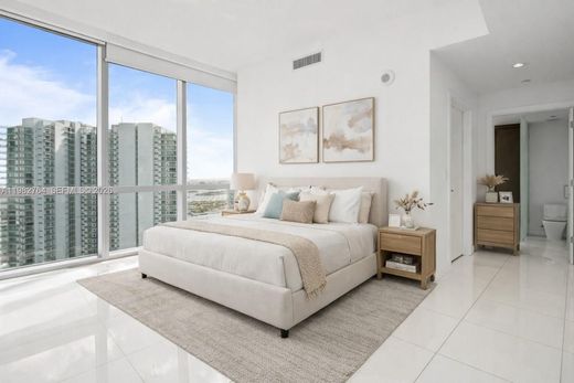 Residential complexes in Miami, Miami-Dade