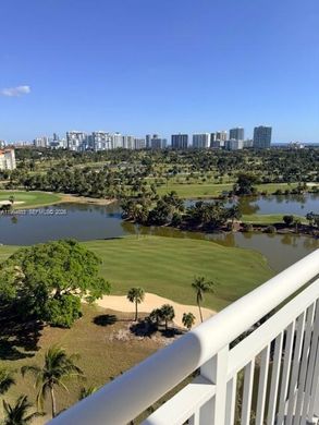 Жилой комплекс, Aventura, Miami-Dade County