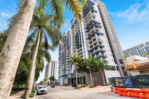 Edificio en Doral, Miami-Dade County