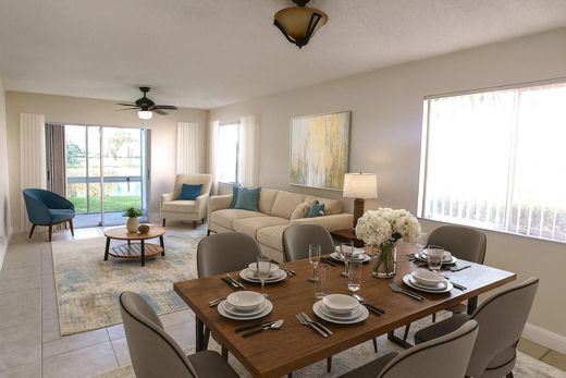 Residential complexes in Plantation, Broward County