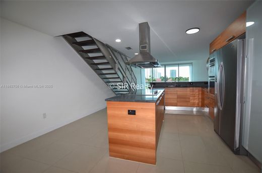Edificio en Aventura, Miami-Dade County