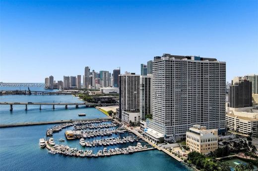 Kamienica w Miami, Miami-Dade County