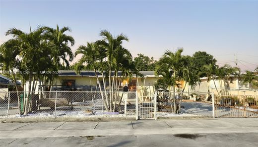 Willa w Miami Gardens, Miami-Dade County