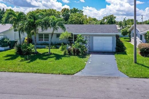 Villa in Tamarac, Broward County