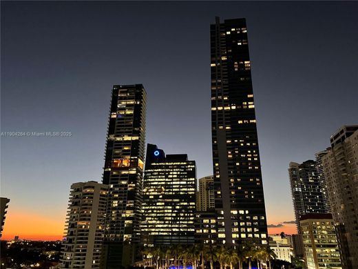 Residential complexes in Miami, Miami-Dade