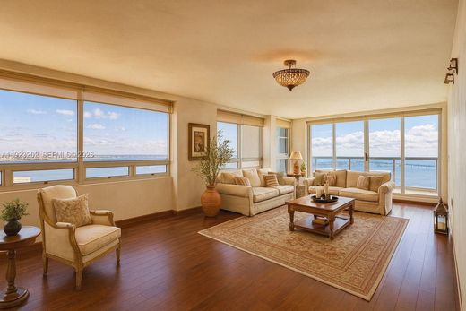 Complesso residenziale a Miami, Miami-Dade County