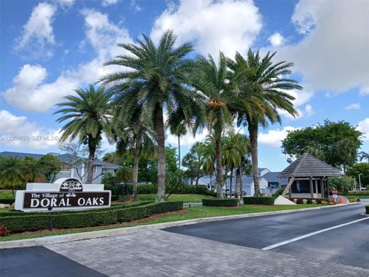 Жилой комплекс, Doral, Miami-Dade County