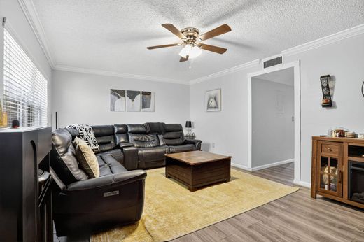 Casa di città a Coral Springs, Broward County