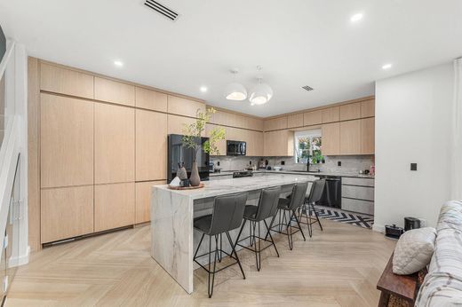 Townhouse in Sunrise, Broward County