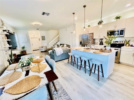 Şehir evi  Homestead, Miami-Dade County