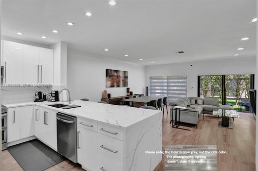 Townhouse in Aventura, Miami-Dade