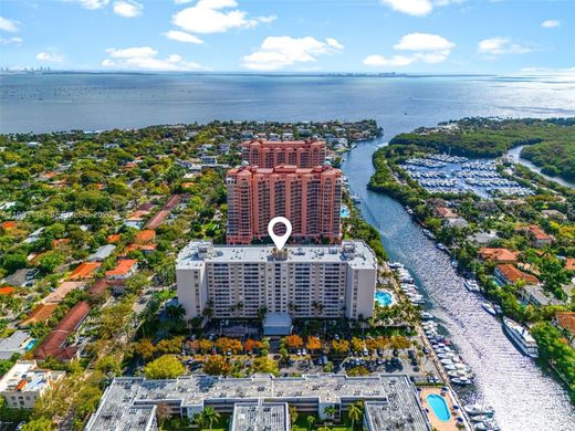Wohnkomplexe in Coral Gables, Miami-Dade County
