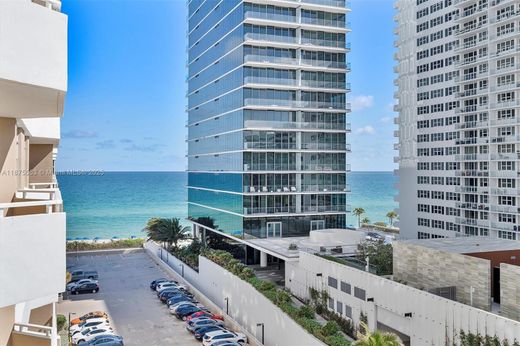 Complesso residenziale a Hallandale Beach, Broward County