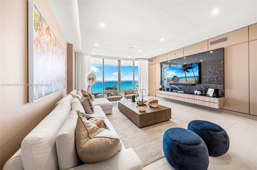 Residential complexes in Sunny Isles Beach, Miami-Dade